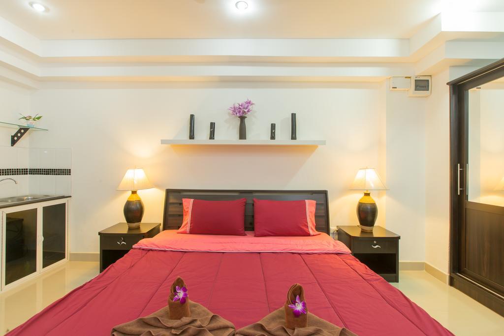 Patong Studio Apartments And Dormitory Номер фото