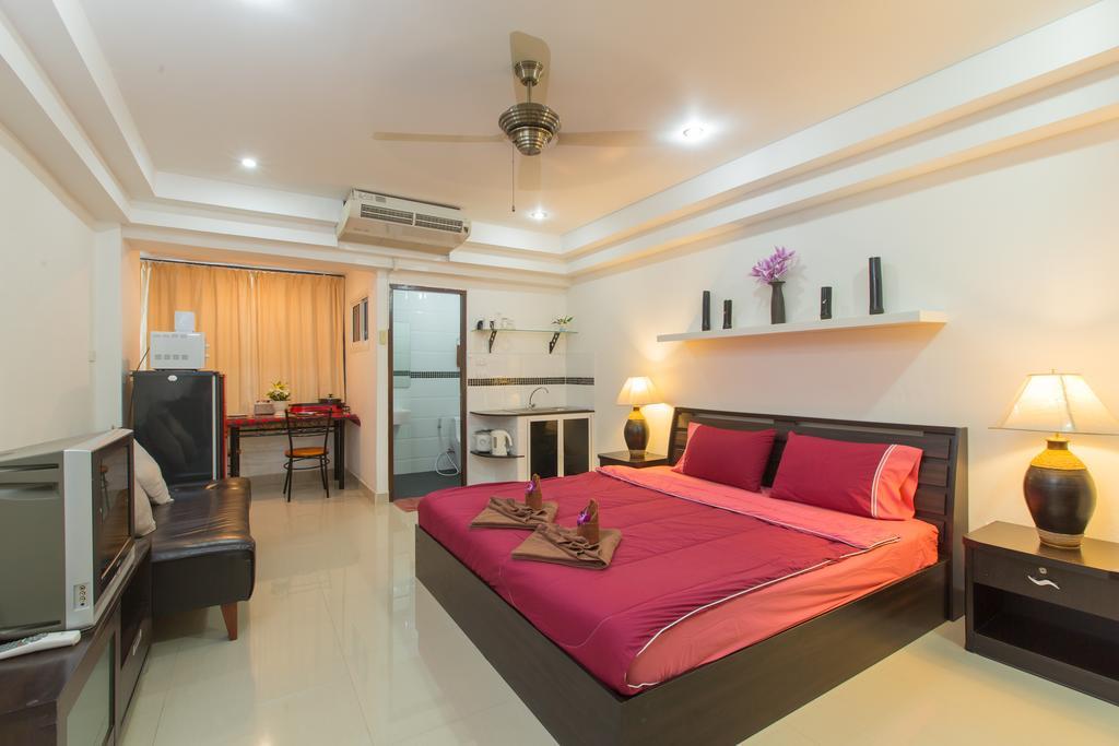 Patong Studio Apartments And Dormitory Номер фото