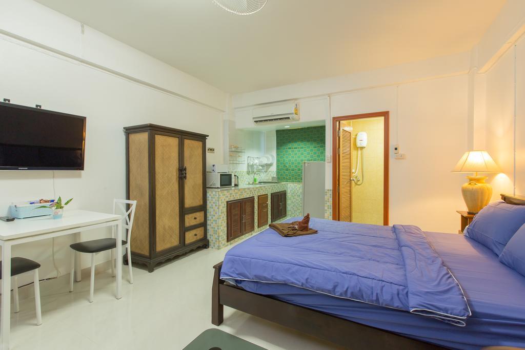 Patong Studio Apartments And Dormitory Номер фото